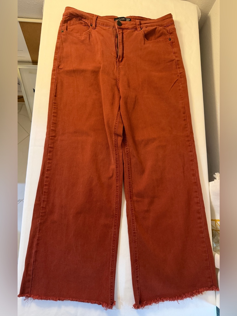One 5 One Rust Terracotta High Rise Wide Leg Raw Hem Jeans Size 12/31